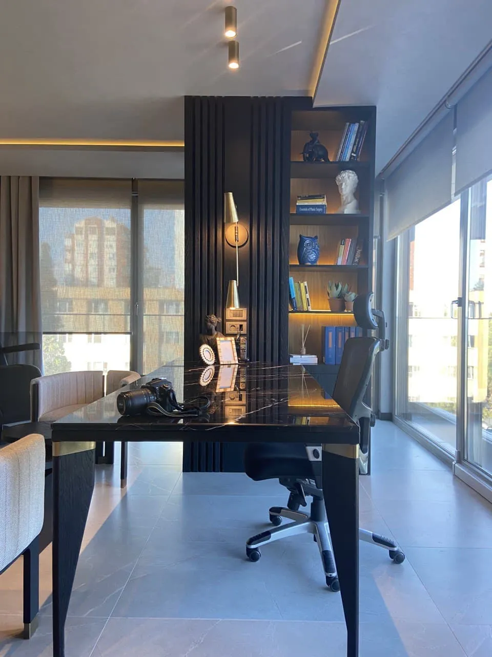 Op. Dr. Feridun Elmas Clinic — interior view 5