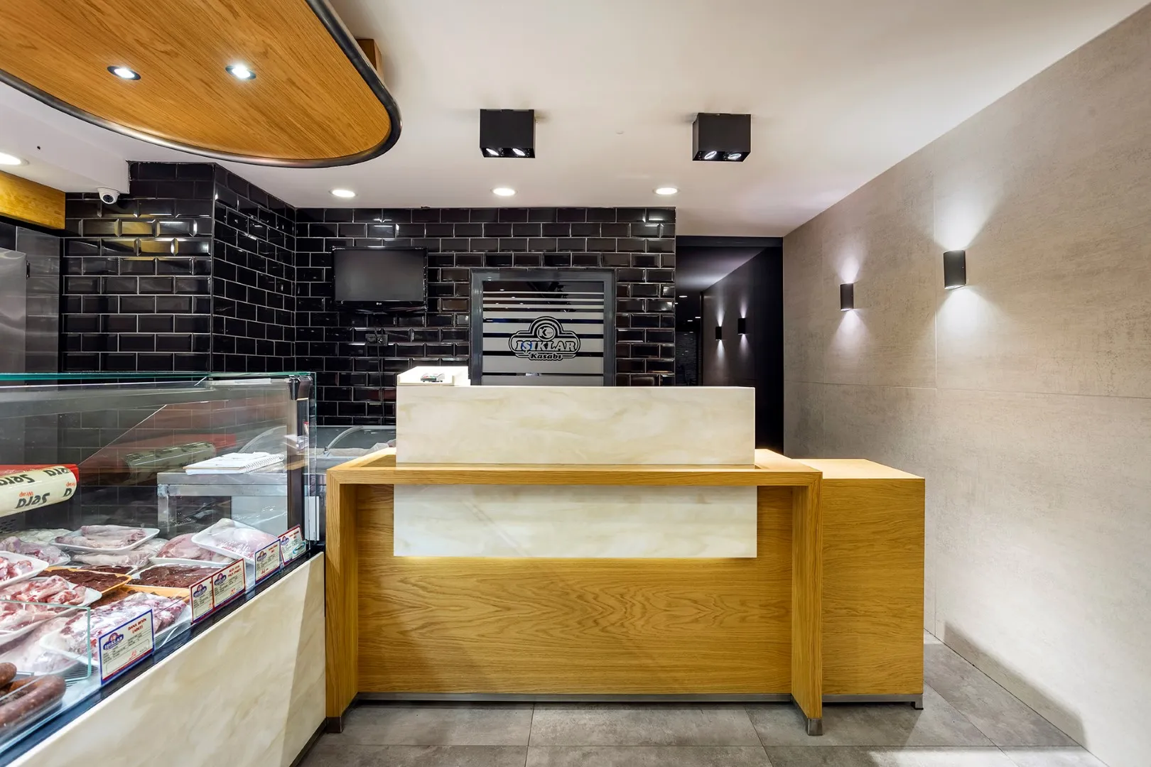 Işıklar Butcher — interior view 3