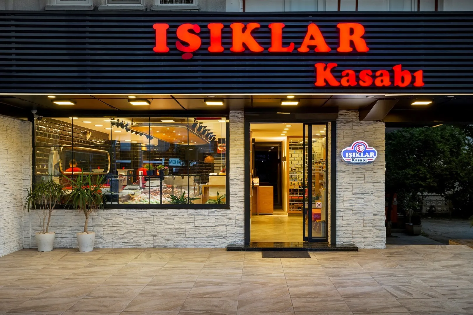 Işıklar Butcher — interior view 4