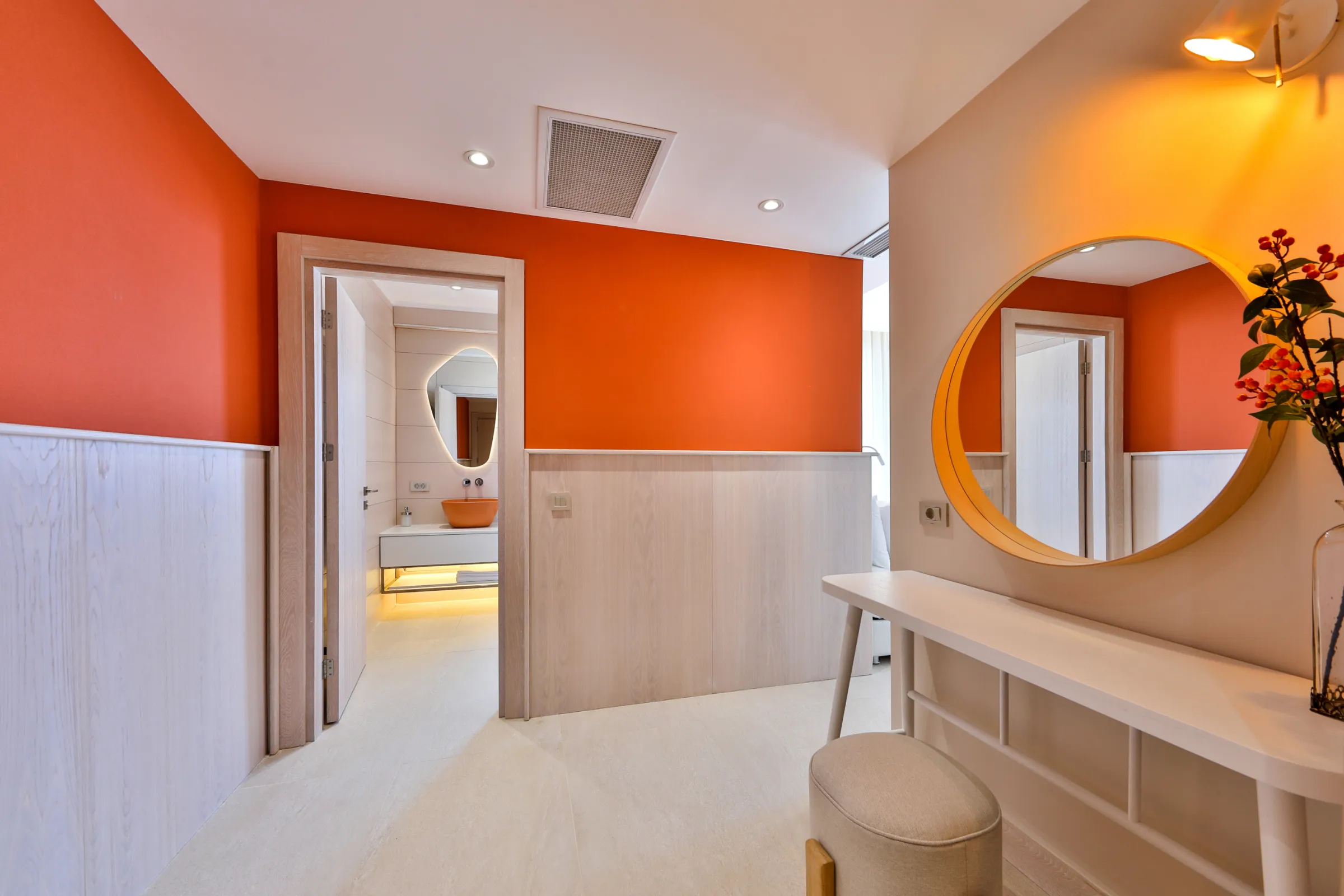 Villa Peninsula — interior view 14